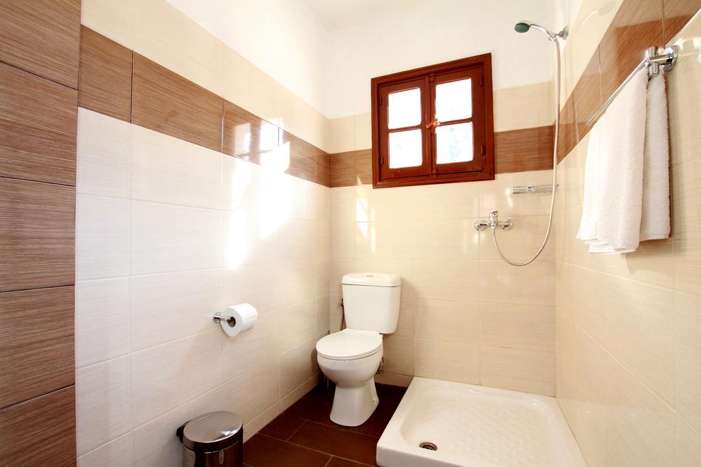 Traditional Apartments Alexandra Meyísti Rom bilde